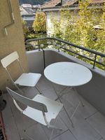Balkonset weiss Tisch zwei Stühle guter Zustand