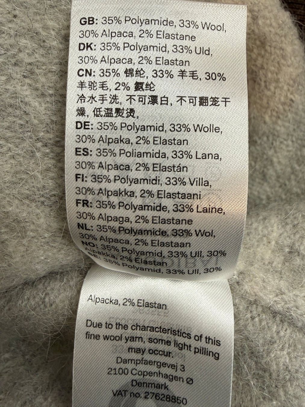 Maglioni & Felpe: Strickpullover mit besonderer Ärmelpartie – Usato da Schlierbach venduto da gnatcatcher 5