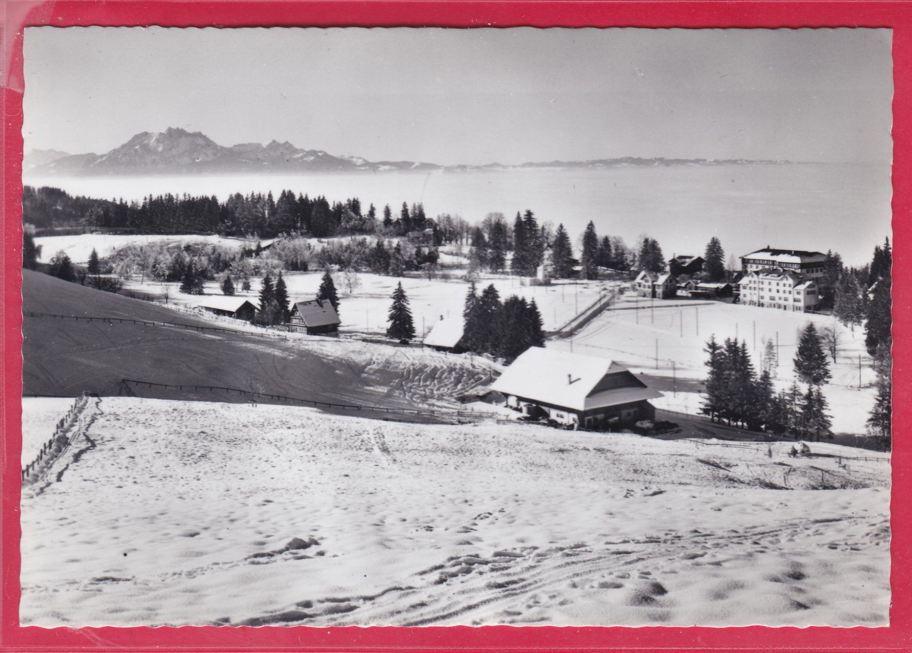 Cartoline postali: ZUGERBERG, HOTEL-RESTAURANT BAHNHOF – Usato da Oberrieden venduto da Gebirgsstelze