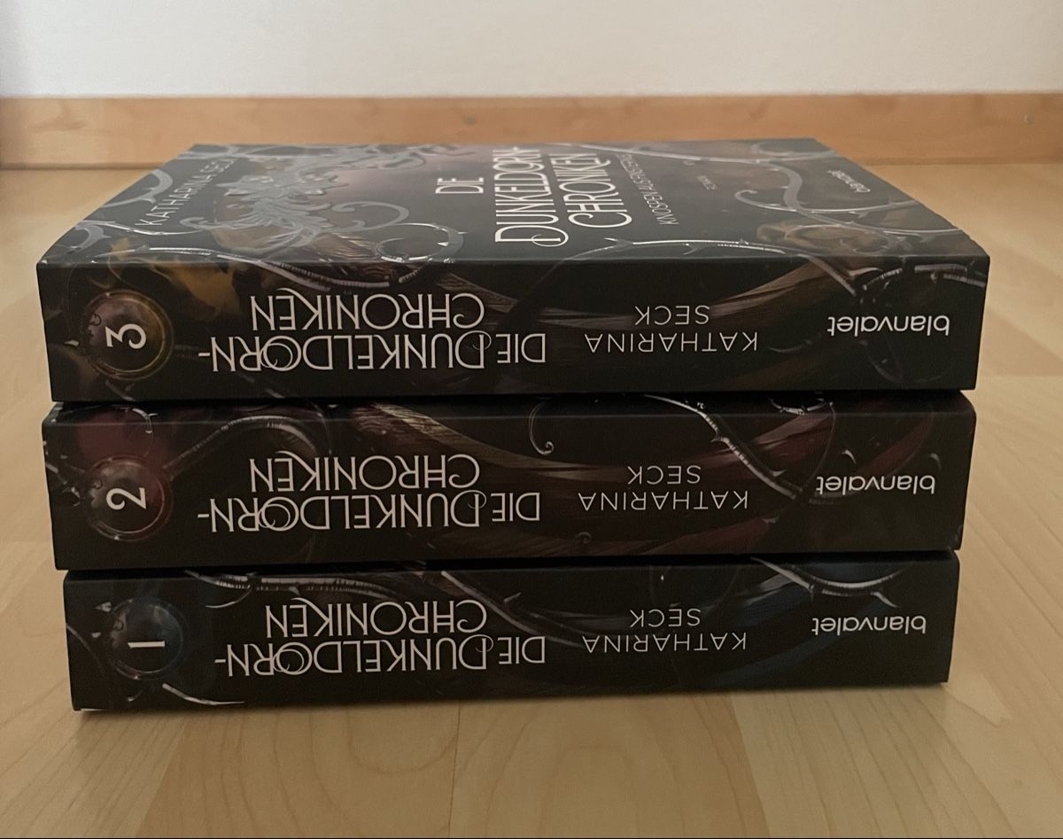 Bücher: Die Dunkeldorn-Chroniken Band 1-3 – Neu (gemäss Beschreibung) aus Toffen von cena_st 1
