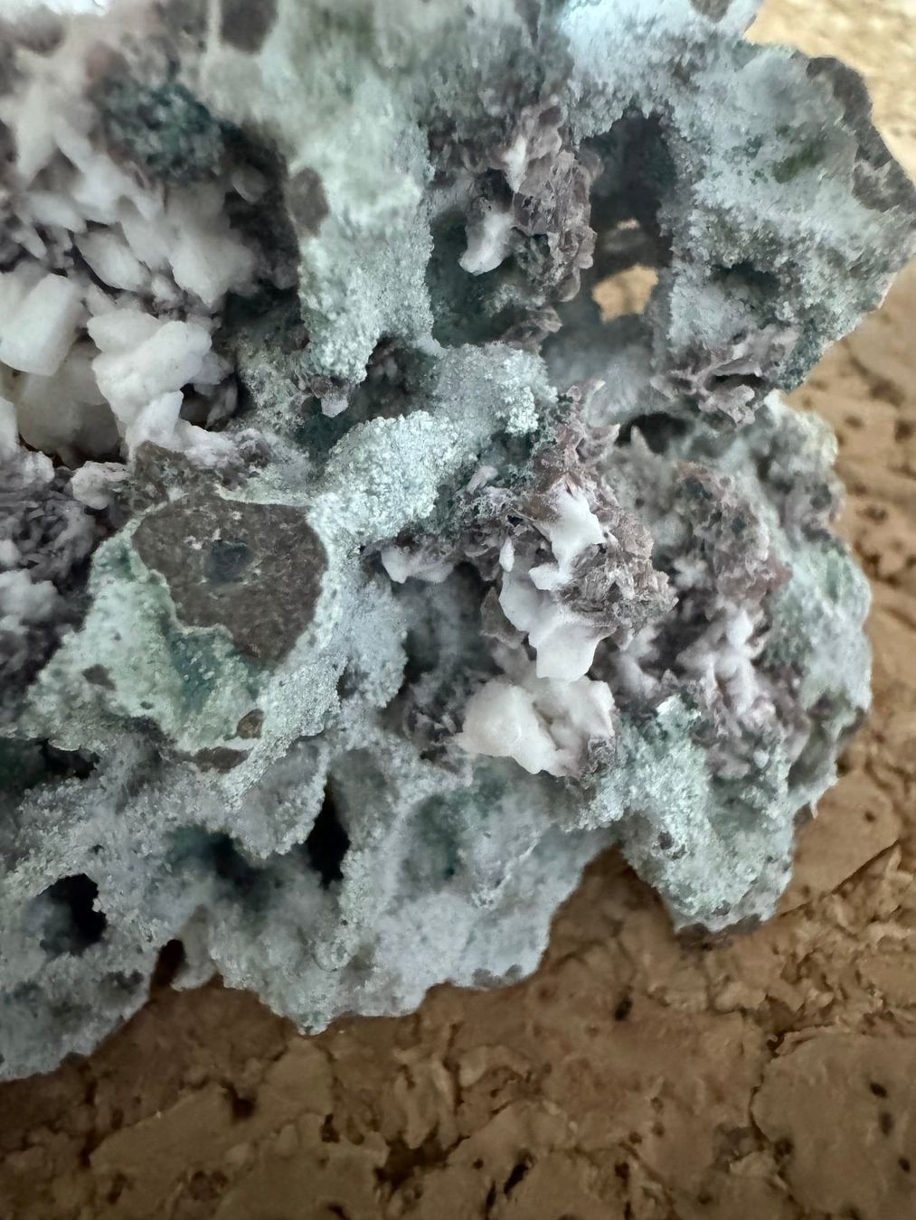 Minéraux & Lithothérapie: Apophyllit-Stufe – Neuf (Voir description) à Biberist par Steine 1