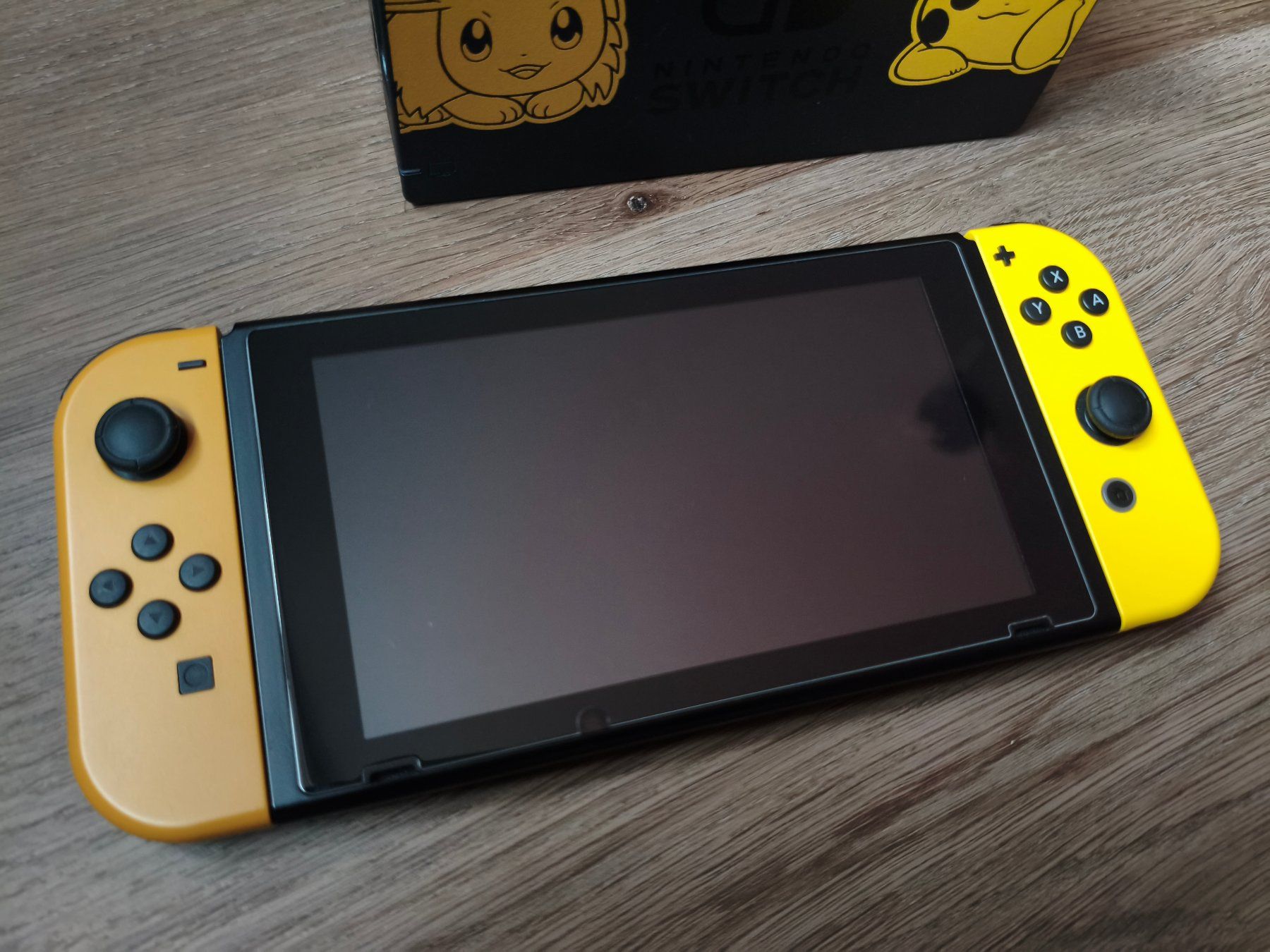 Nintendo Console: Nintendo Switch Pikachu & Evoli Edition! – Usato da Rotkreuz venduto da FinalFlash 1