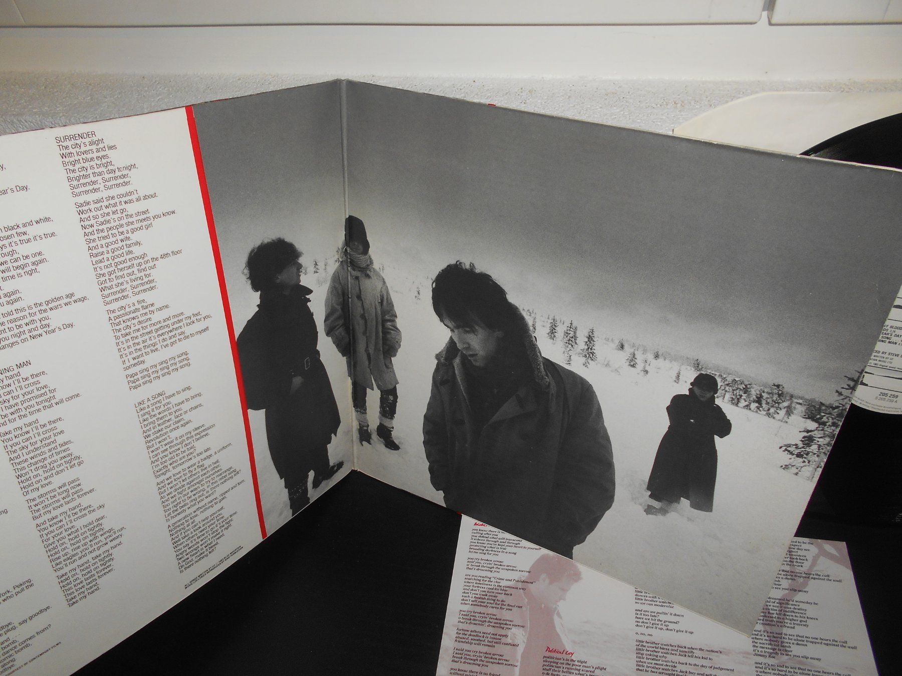 Dischi in vinile: U2 – War / 1983 – Usato da Aarberg venduto da witchhunter01 1