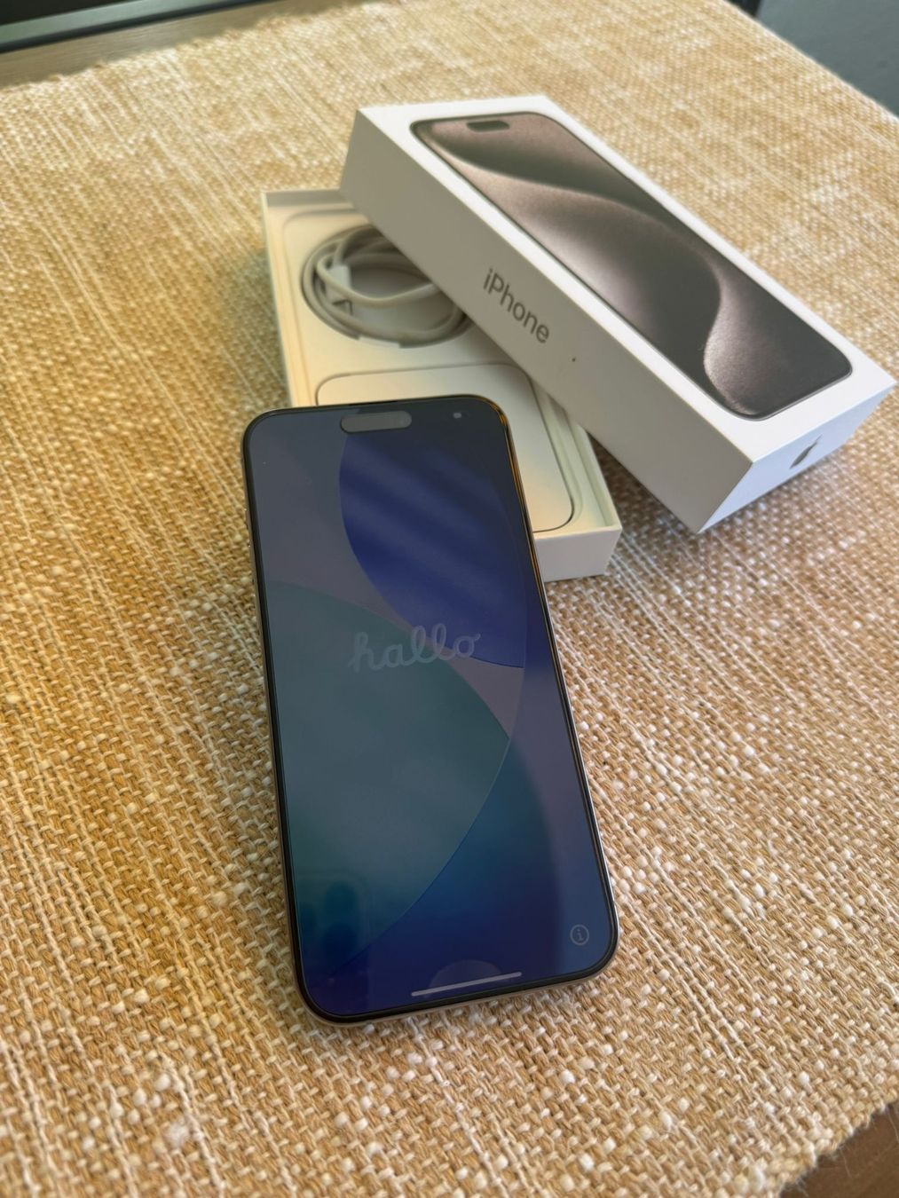 Apple Telefoni cellulari / Smartphones: iPhone 15pro max natural Titanium 256 GB – Usato da Ebikon venduto da el_carpincho 5