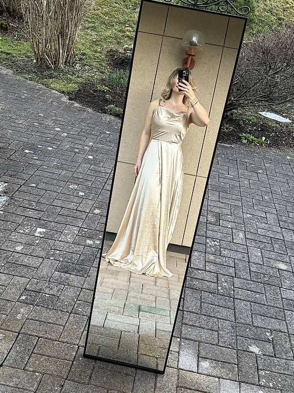 Vestiti: Leichtes festliches kleid – Nuovo e nell'imballaggio originale da Appenzell venduto da mir_rqn6 2