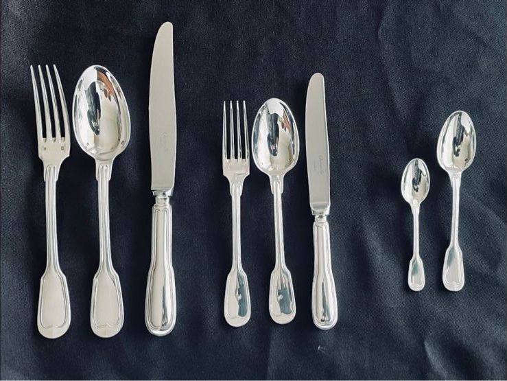 Christofle Set di posate: Christofle chignon 94 pièces comme neuf – Nuovo (secondo la descrizione) da Morges venduto da bijouxsterling2019
