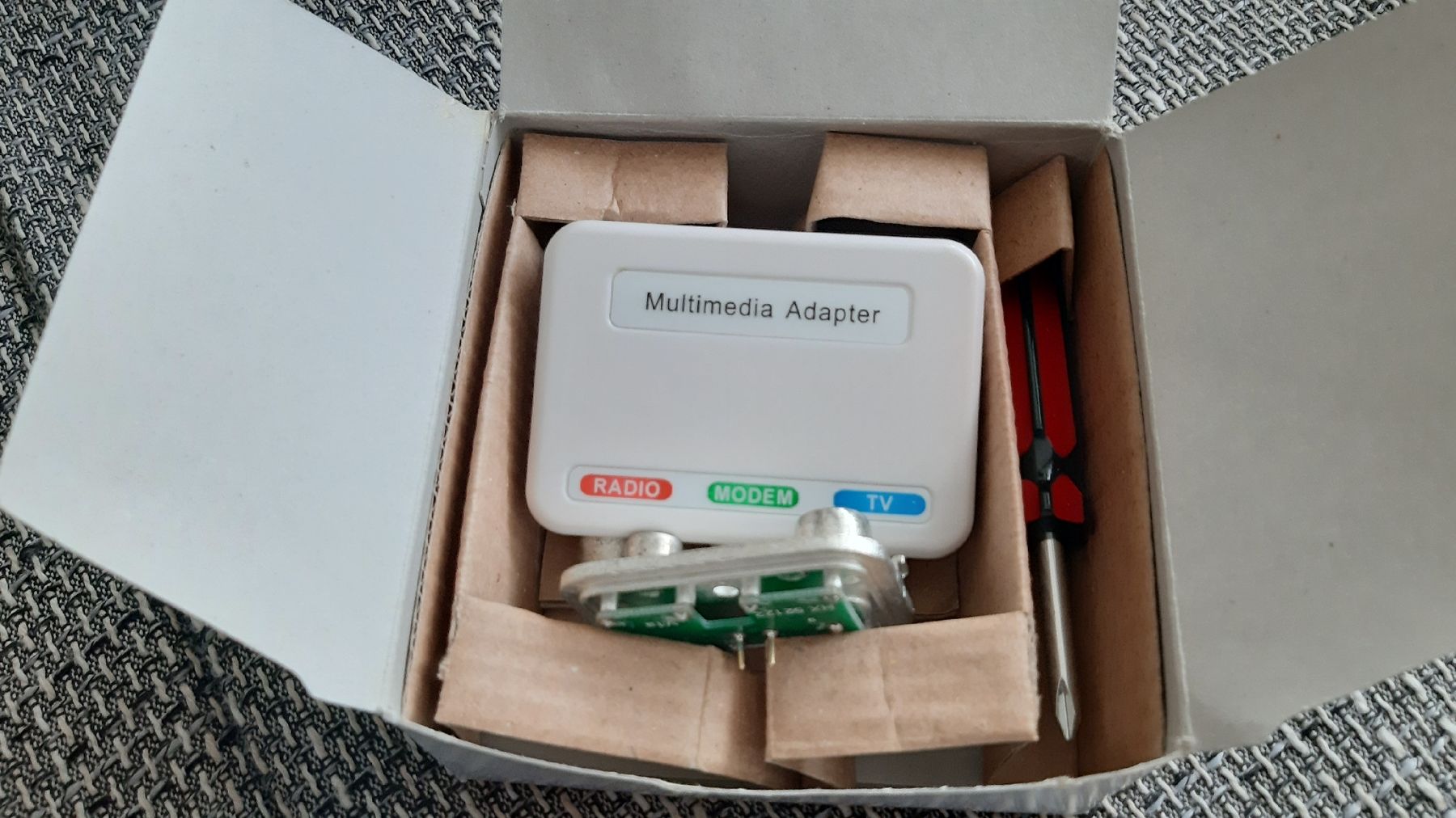 Unità & Adattatore: Multimedia Adapter Sunrise UPC Cablecom – Usato da Wila venduto da myquaso 5