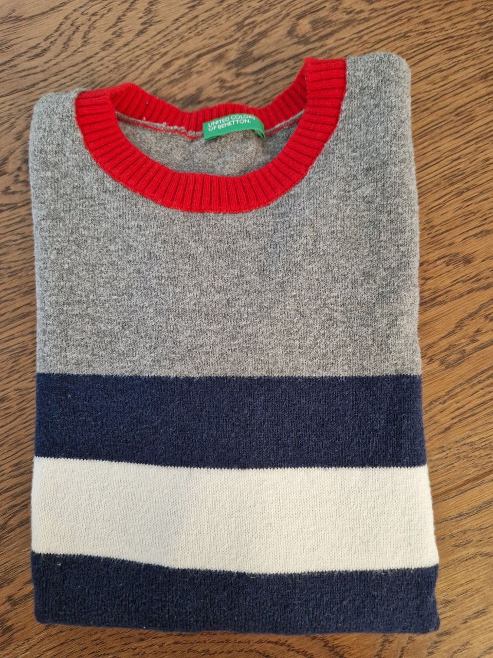 Benetton Maglioni & Felpe: Pullover Benetton Gr.130 – Usato da Davos-Dorf venduto da Bpelikan 2
