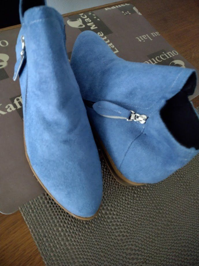 Damenschuhe: Stiefelette – Neu (gemäss Beschreibung) aus Sissach von Remanka