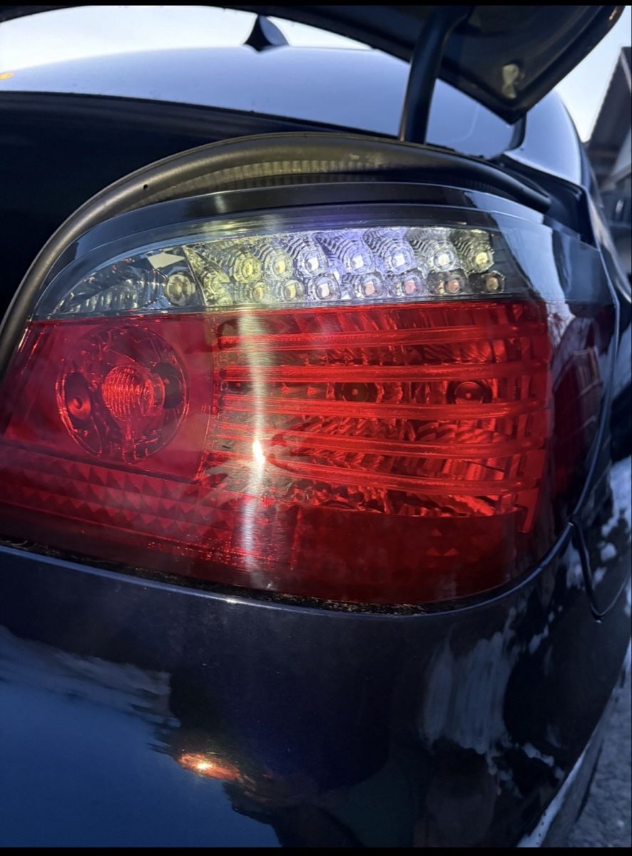 BMW Fari: Bmw E60 LCI Rückleuchten – Usato da Zwillikon venduto da nti_j8gs 6