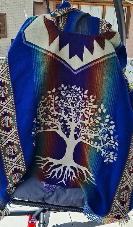 Giacche: Poncho Wolle Baum – Usato da Walde SG venduto da Sabaju01 3