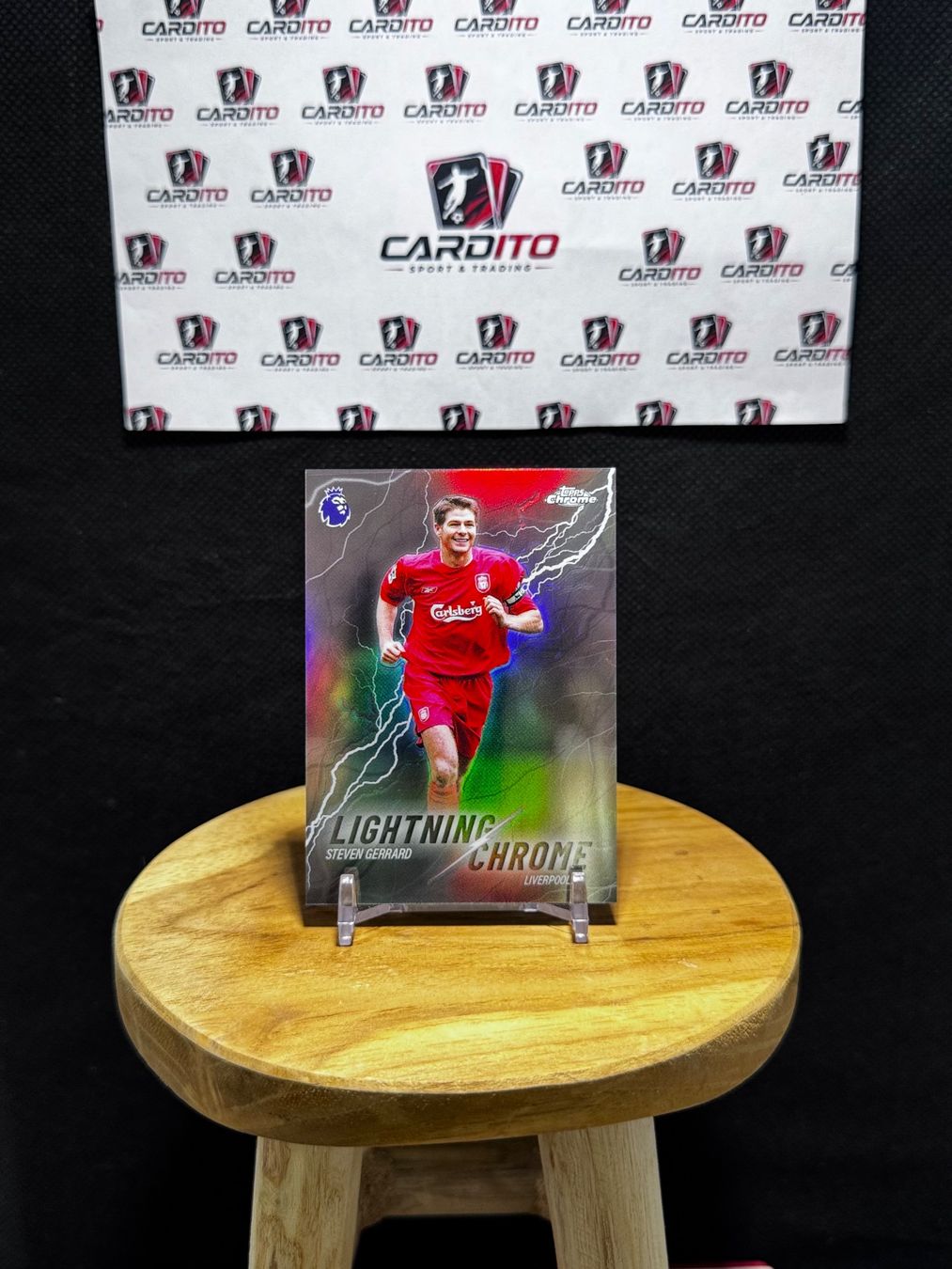 Topps Sammelbilder & Trading cards: 25-26 Topps Chrome EPL Steven Gerrard Lightning Chrome – Gebraucht aus Reconvilier von Cardito