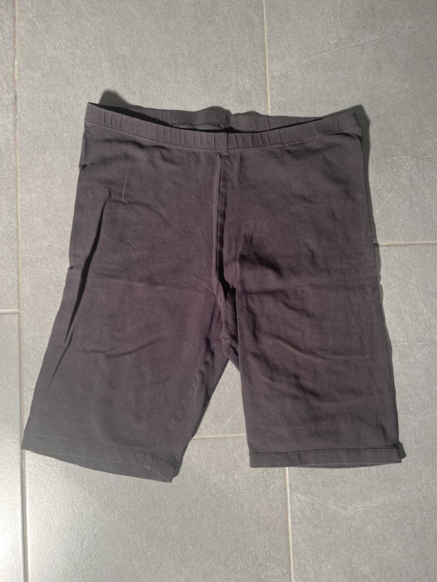 Only Hosen: Only, Schwarze Sporthose/Leggins, Grösse M, – Gebraucht aus Fulenbach von F8