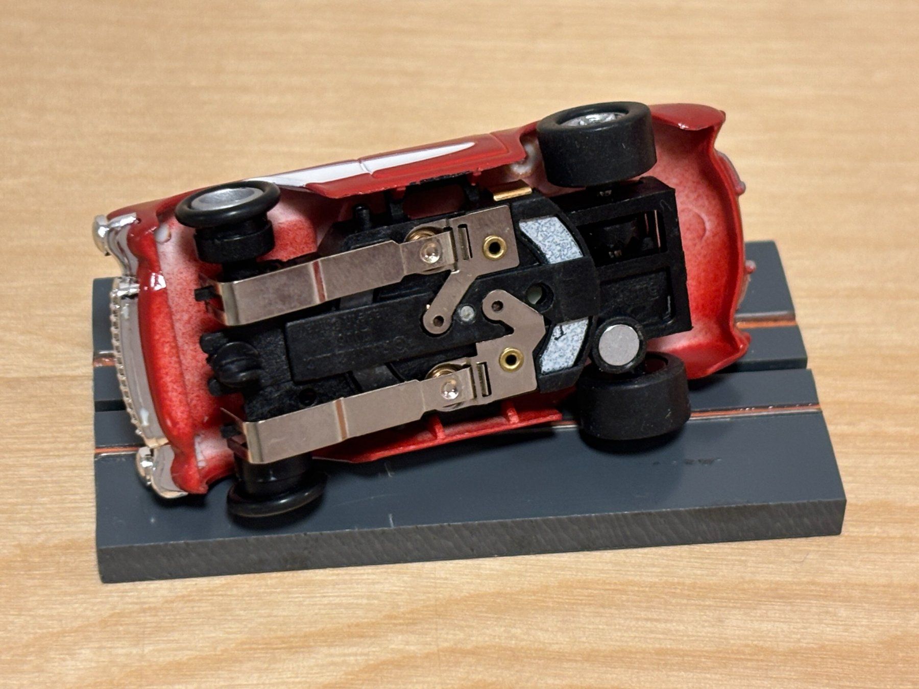 Rennbahnen: Auto World 1957 Corvette rot – Neu (gemäss Beschreibung) aus Bülach von h0slotch 8