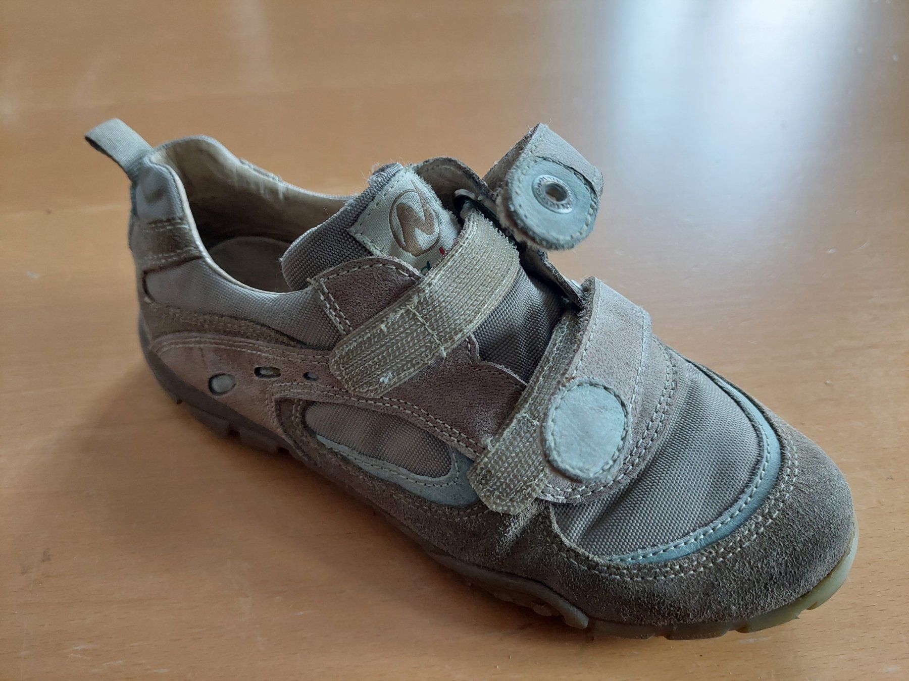 Naturino Scarpe per ragazzi: Naturino Sneaker..  Gr.33 – Usato da Zürich venduto da meymano 3