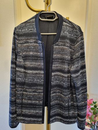 Bonita Damen Jacke gemustert Grösse 44 guter Zustand
