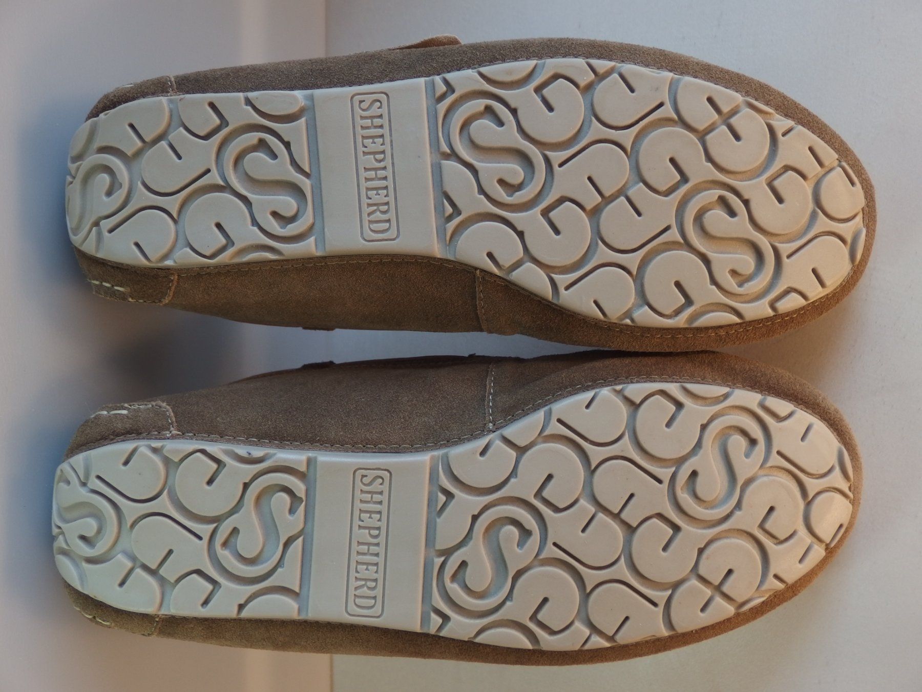 Herrenschuhe: Shepherd Mokassin für Damen und Herren Gr. 43 – Neu (gemäss Beschreibung) aus Gwatt (Thun) von Nocturnal_99 5