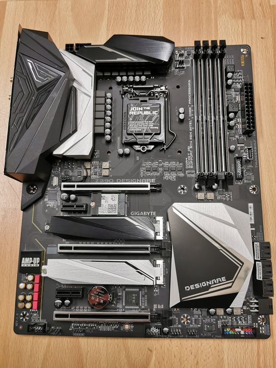 Gigabyte Z390 Designare | Kaufen auf Ricardo