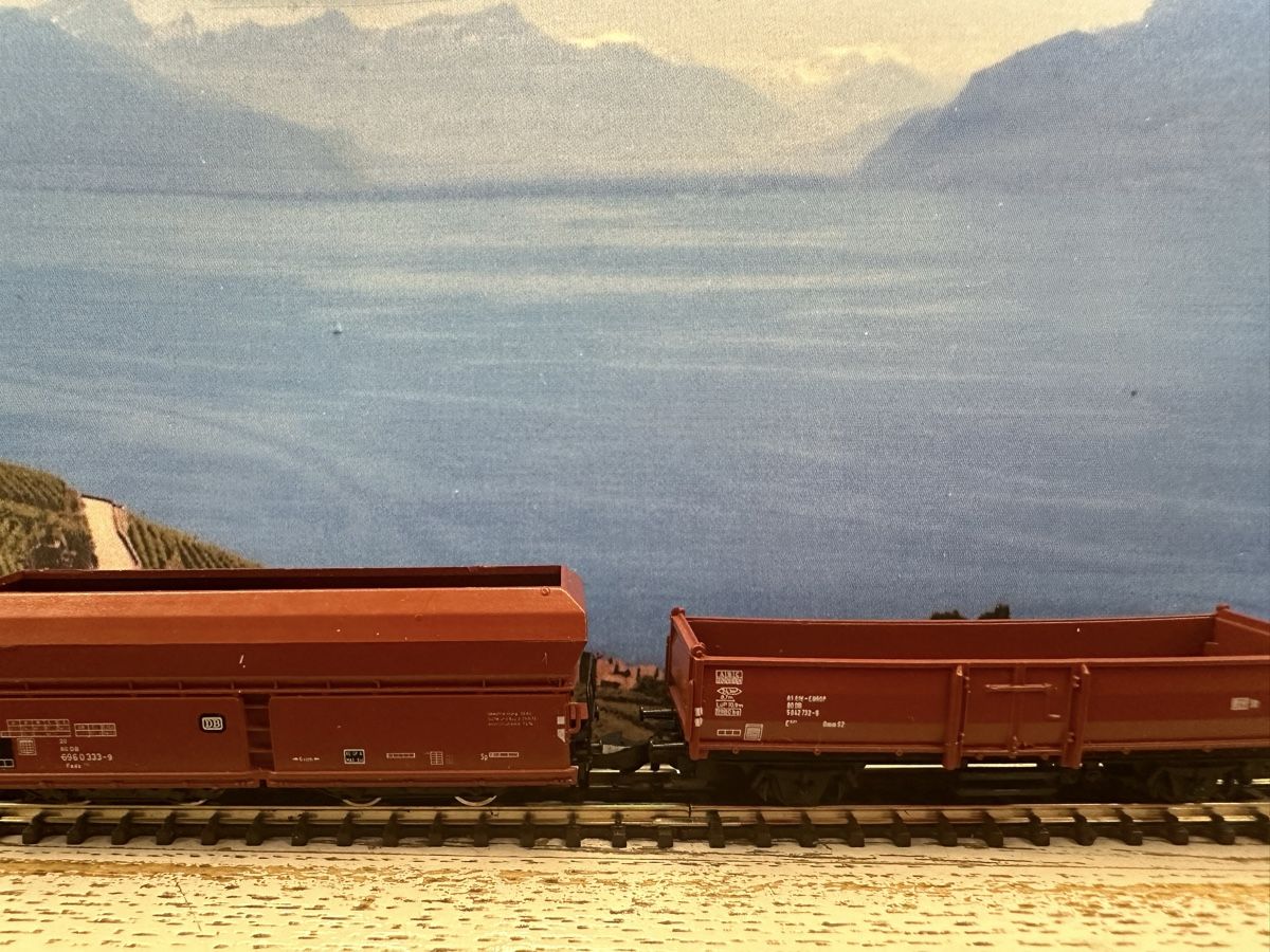 Märklin Modelleisenbahnen: Märklin 8853 DB BR 120 Güterzug – Gebraucht aus Lupsingen von New-Haven 3
