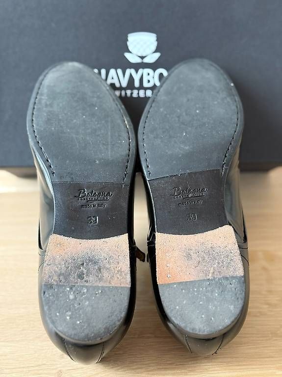 Chaussures hommes: Business Slipper von Navyboot, schwarz – D'occasion à St. Gallen par Sabrinaaa 4