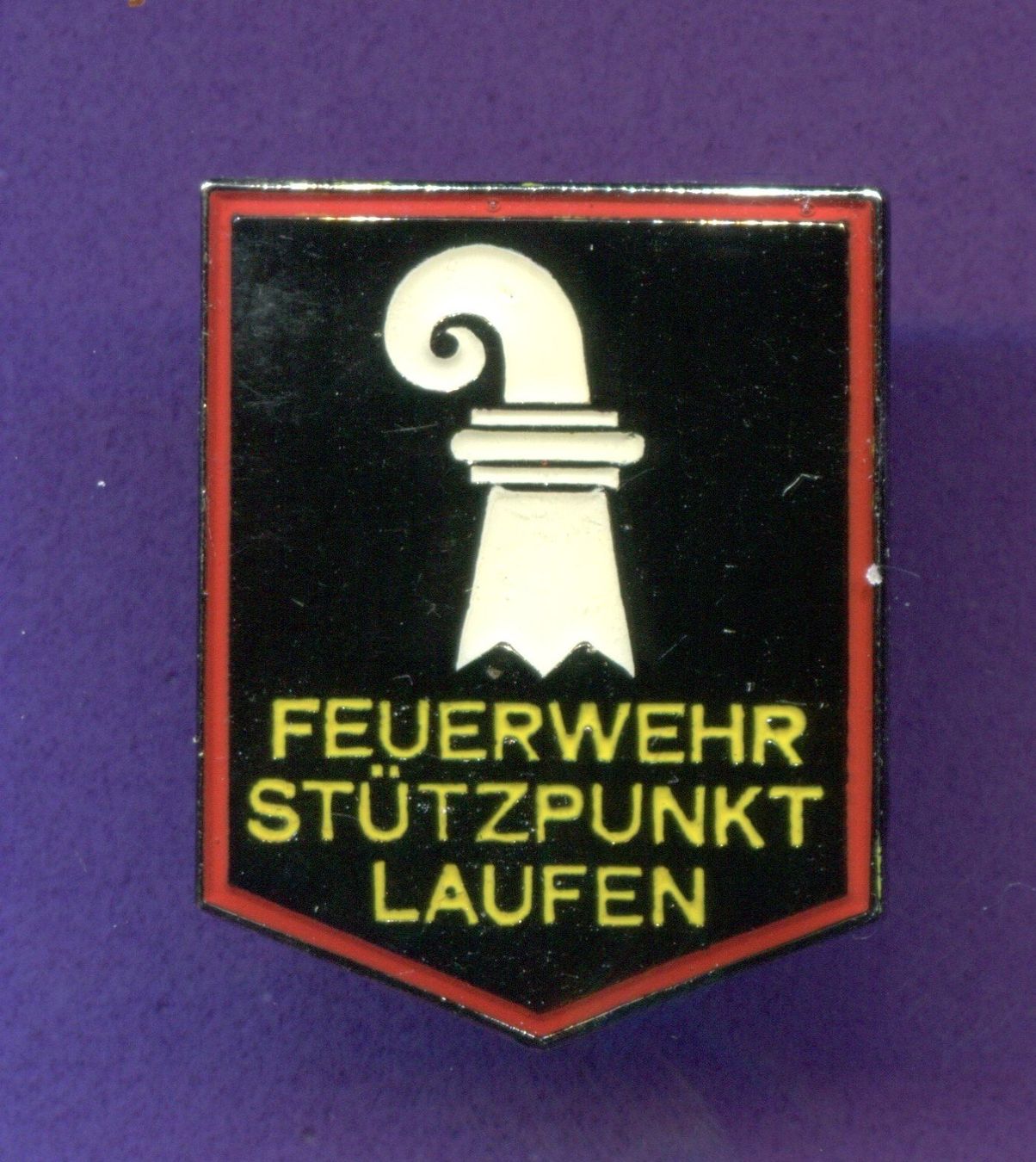 Placchette & Badge: Feuerwehr  LAUFEN – Usato da Winterthur venduto da Sammleroase
