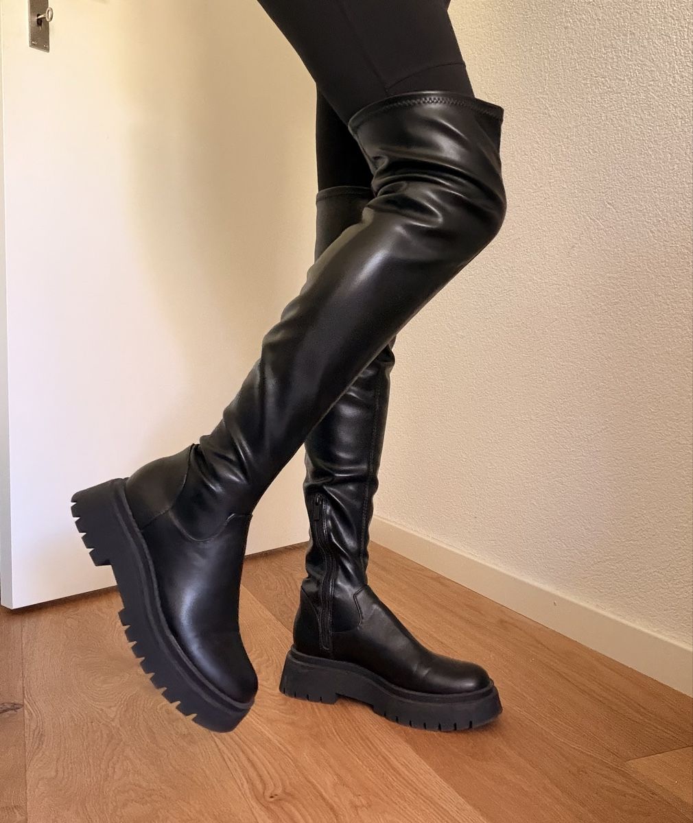 Stradivarius Damenschuhe: Stradivarius Over-the-Knee Platform Boots – Neu (gemäss Beschreibung) aus Bern von xen_f5tl 4