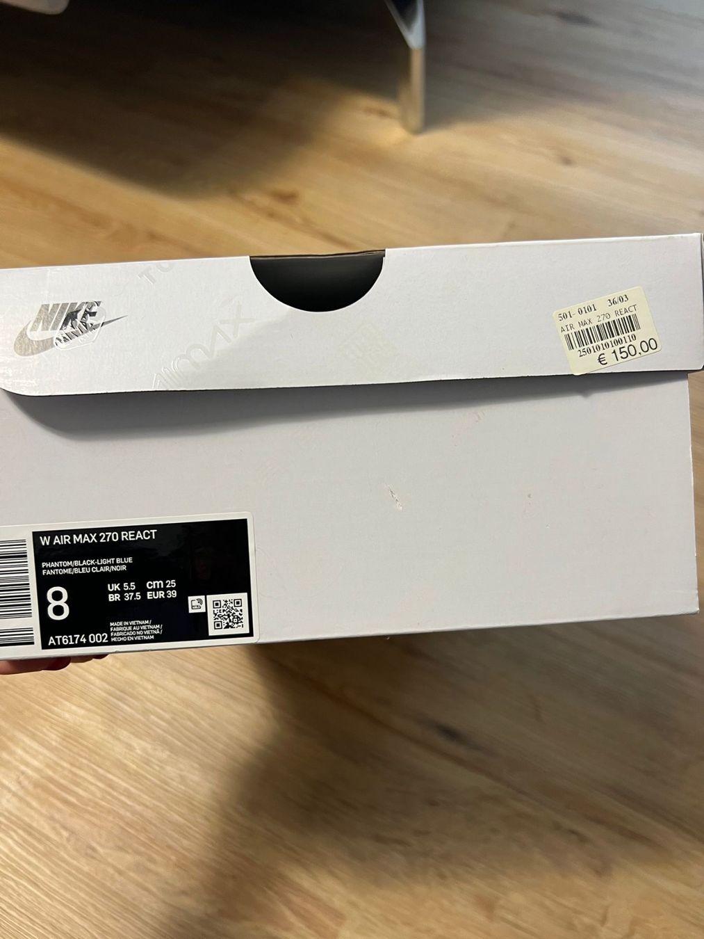 Nike Scarpe da donna: Nike Air Max 270 React, taille 39 – Nuovo (secondo la descrizione) da Châtel-St-Denis venduto da Calou1820 2