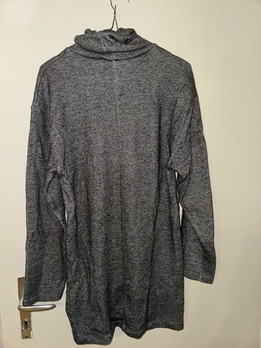 Zara Robes: Pulloverkleid Gr.36 – D'occasion à zürich par fufinini4 1