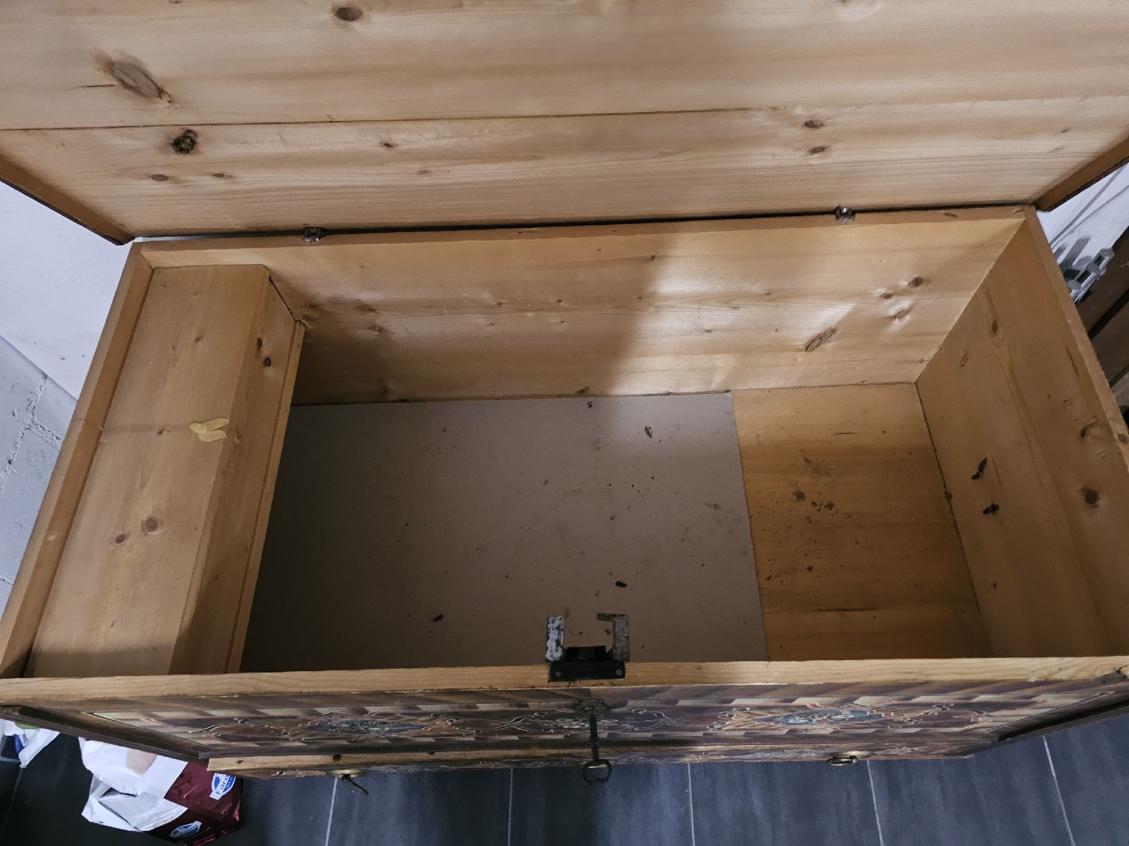 Truhen: Holztruhe – Gebraucht aus Wilchingen von tauro92 2