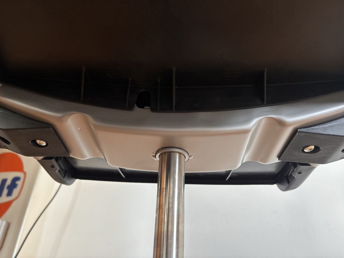 Steelcase Sedie: Bürostuhl, Steelcasw – Usato da Zürich venduto da gucks 1
