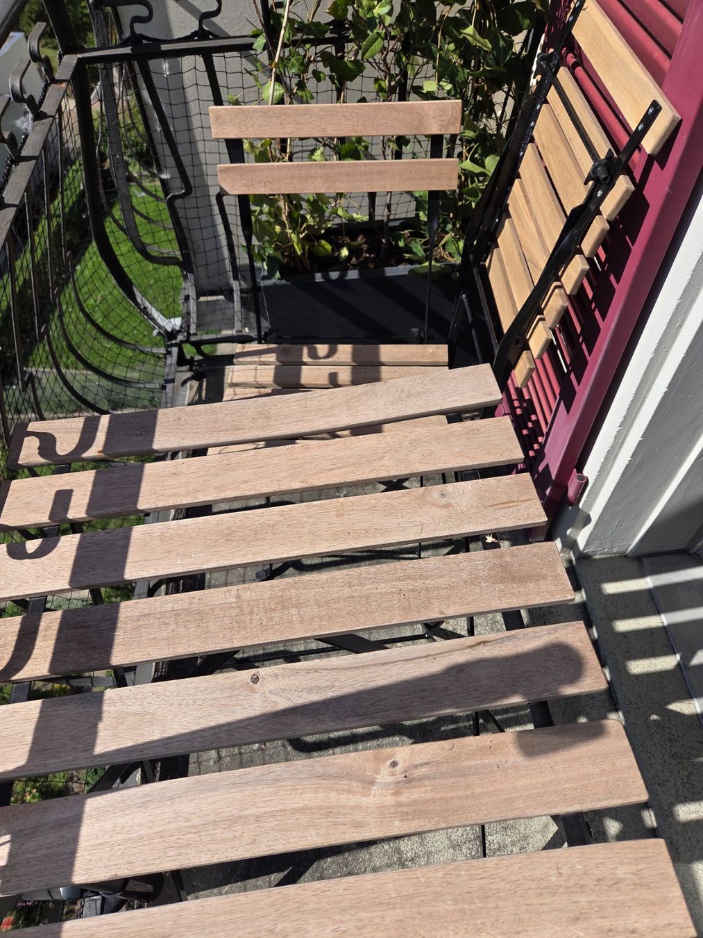 Ikea Set di tavolo e panche: Gartentischgarnitur 2 Stühle & Tischchen – Usato da Luzern venduto da PCP_666