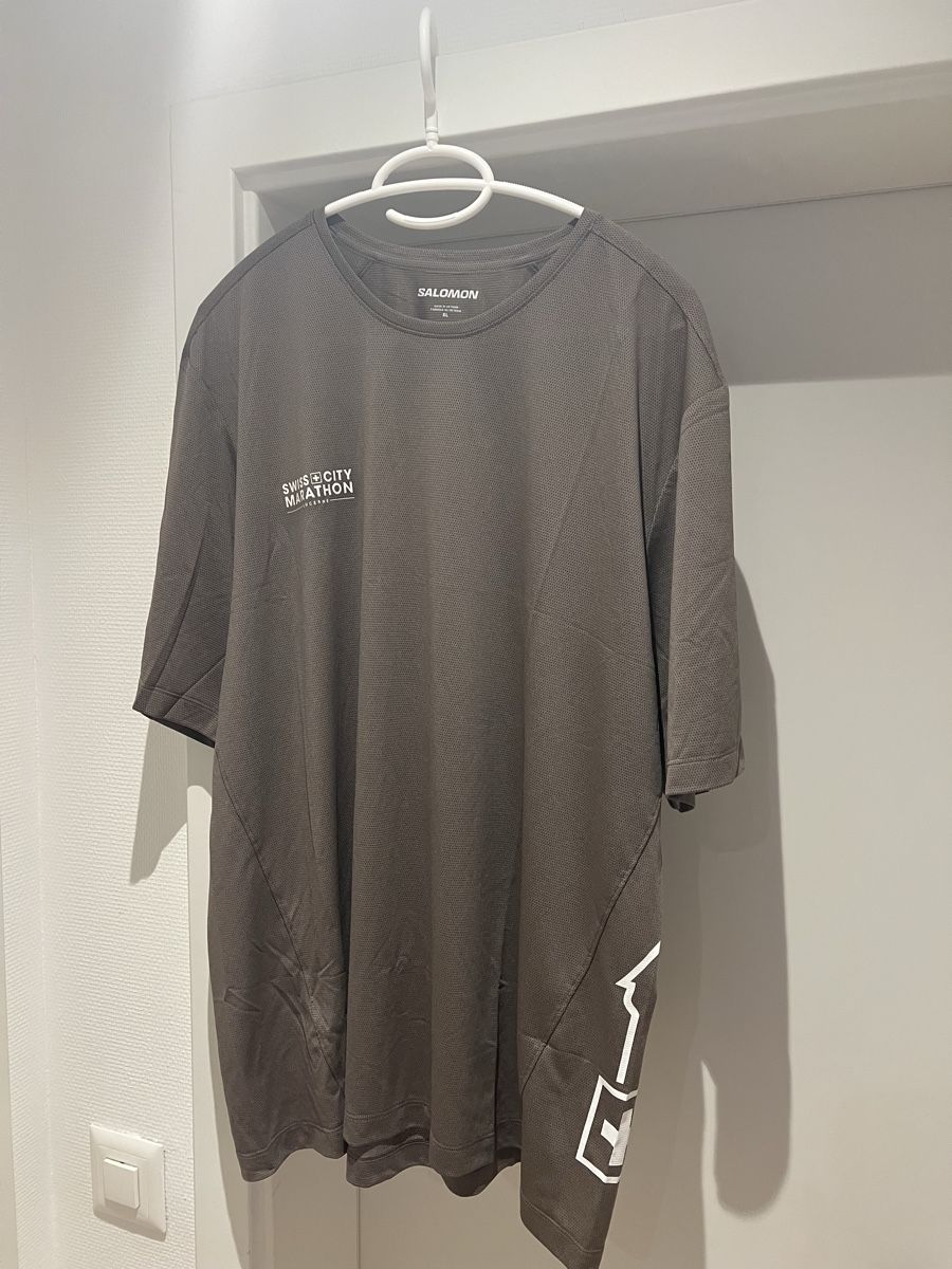 Salomon Swiss City Marathon (Luzern 2026) T-Shirt Grösse XL (Neu und ...