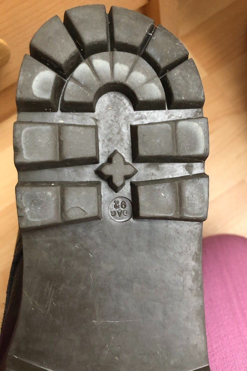 Scarpe da uomo: ARBEIT- SICHERHET -SCHUHE – Usato da Matzendorf venduto da HaiNakamoto 3