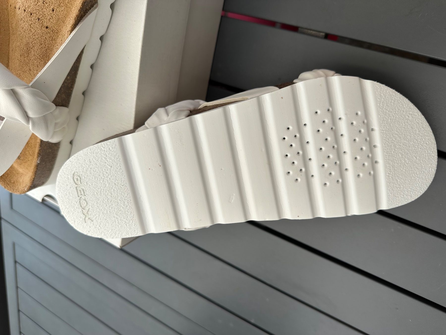 Geox Damenschuhe: NEUVE!! Sandale de la marque GEOX!! – Neu und originalverpackt aus Pfaeffikon ZH von BACozAfer 2