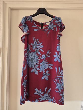 Beautiful dress size S by Vicolo
