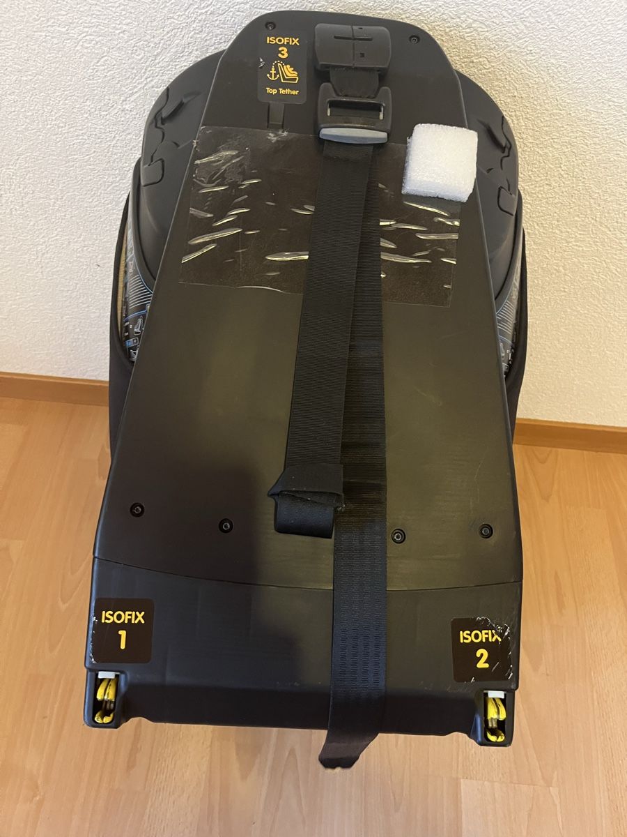 Seggiolini per auto: Siège auto Bébé Confort AxisFix – Nuovo (secondo la descrizione) da Chézard-St-Martin venduto da iva_xw8z 2