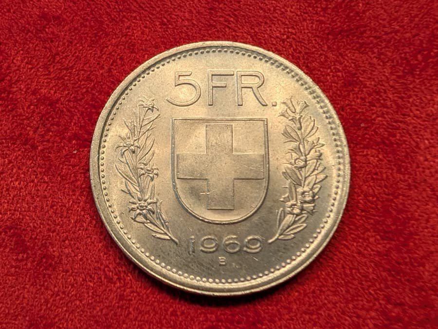 Tutti le monete: Silber 5 Franken, 1969 – Usato da Oberbüren venduto da Kickflip95