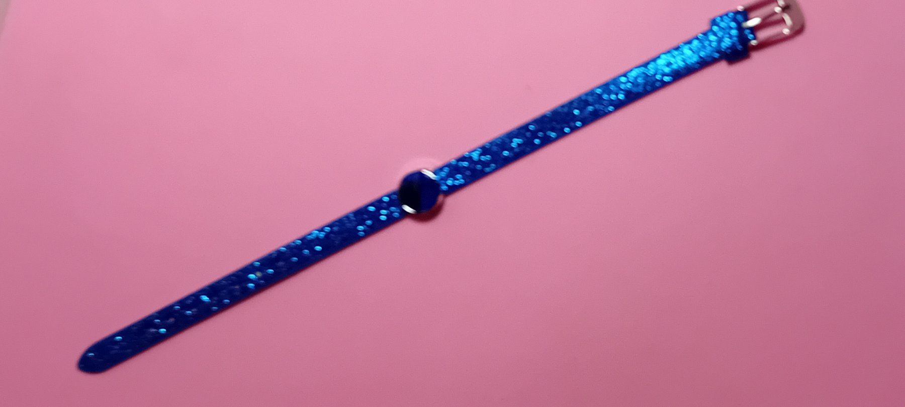 Bracciali & Braccialetti: armband modeschmuck,,mit glitzer ,,dunckelblau – Nuovo (secondo la descrizione) da Basel venduto da bij_5hqd 1
