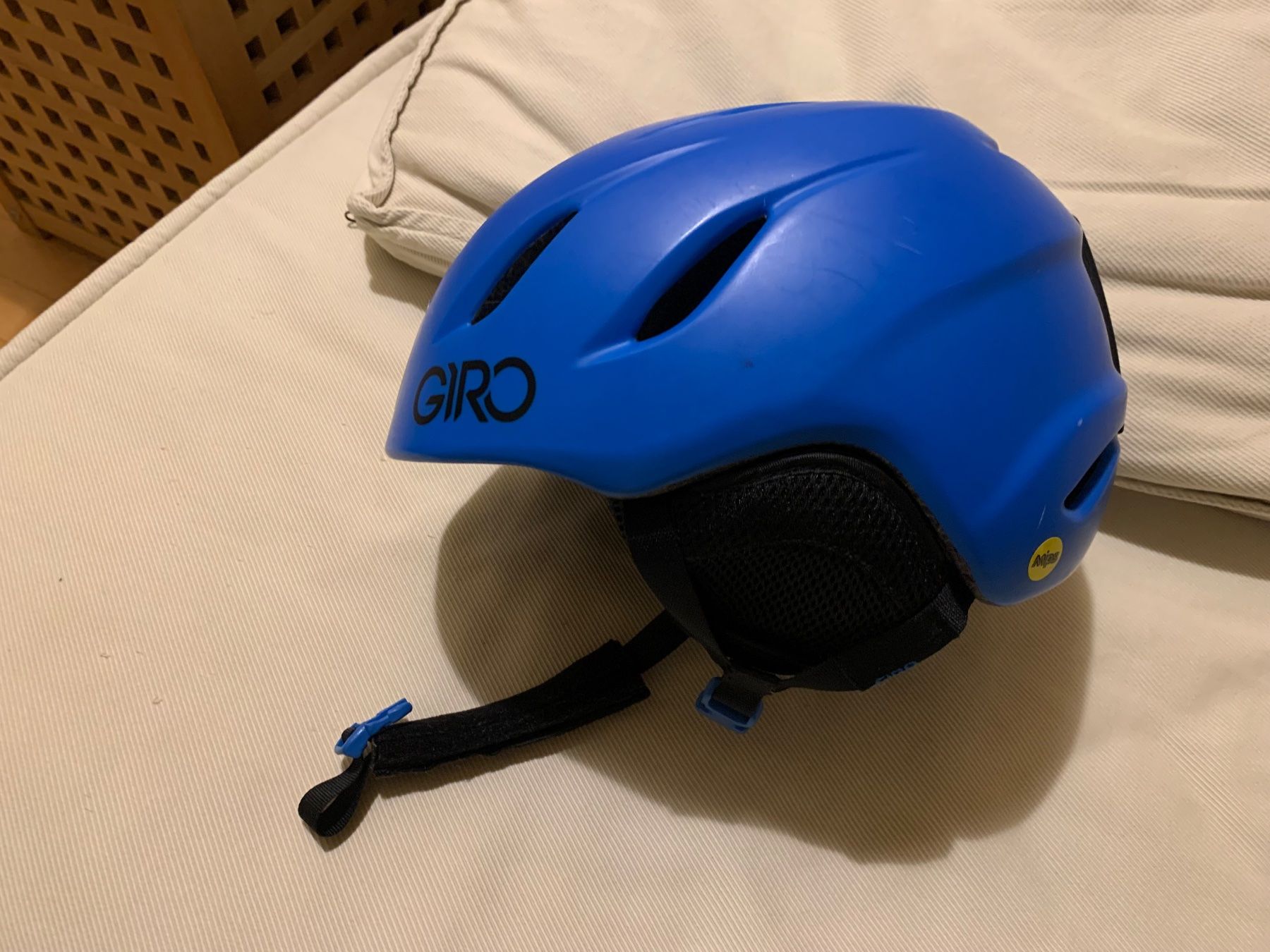 Giro Caschi: Giro Skihelm Jugend – Usato da Zürich venduto da miciaditellaro 2