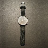 Taboo Uhr
