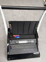 Stanz-&Spiralbindegerät Büro