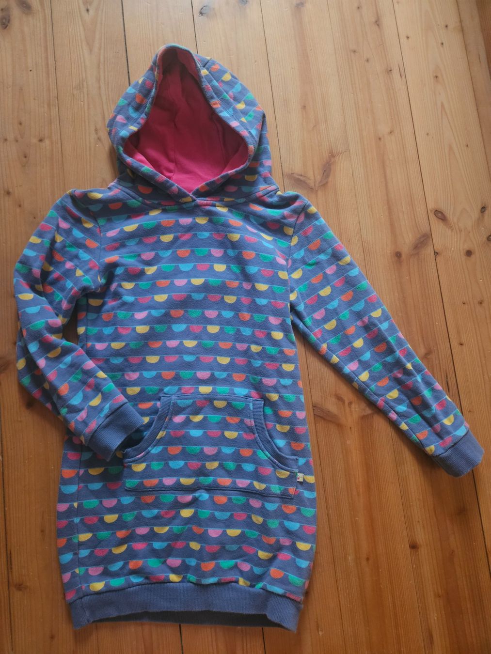 Frugi Pullover & Sweatshirts: Fröhlicher Frugi Longpulli (122)/128 – Gebraucht aus Rifferswil von fle_5nqr