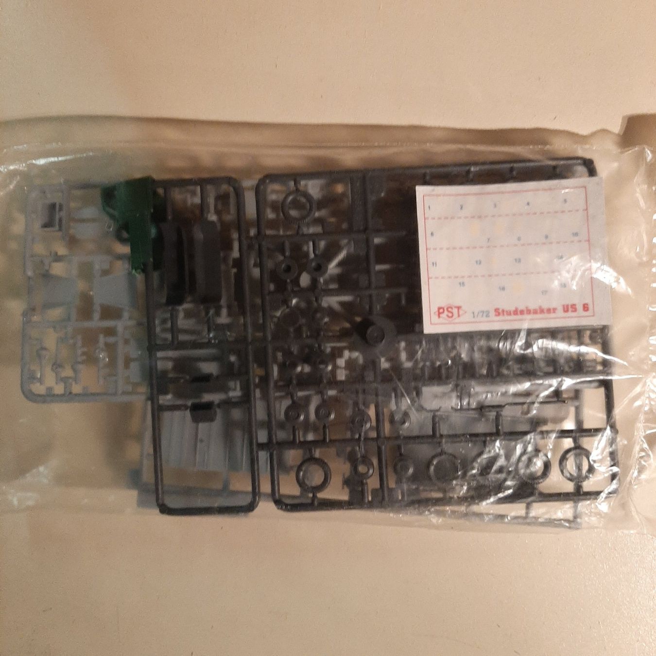 Kit di modellismo & Modellini statici: 141 ... Studebaker US 6 Cargo Truck ... PST 72022 – Usato da Bonstetten venduto da Benibanny59 4