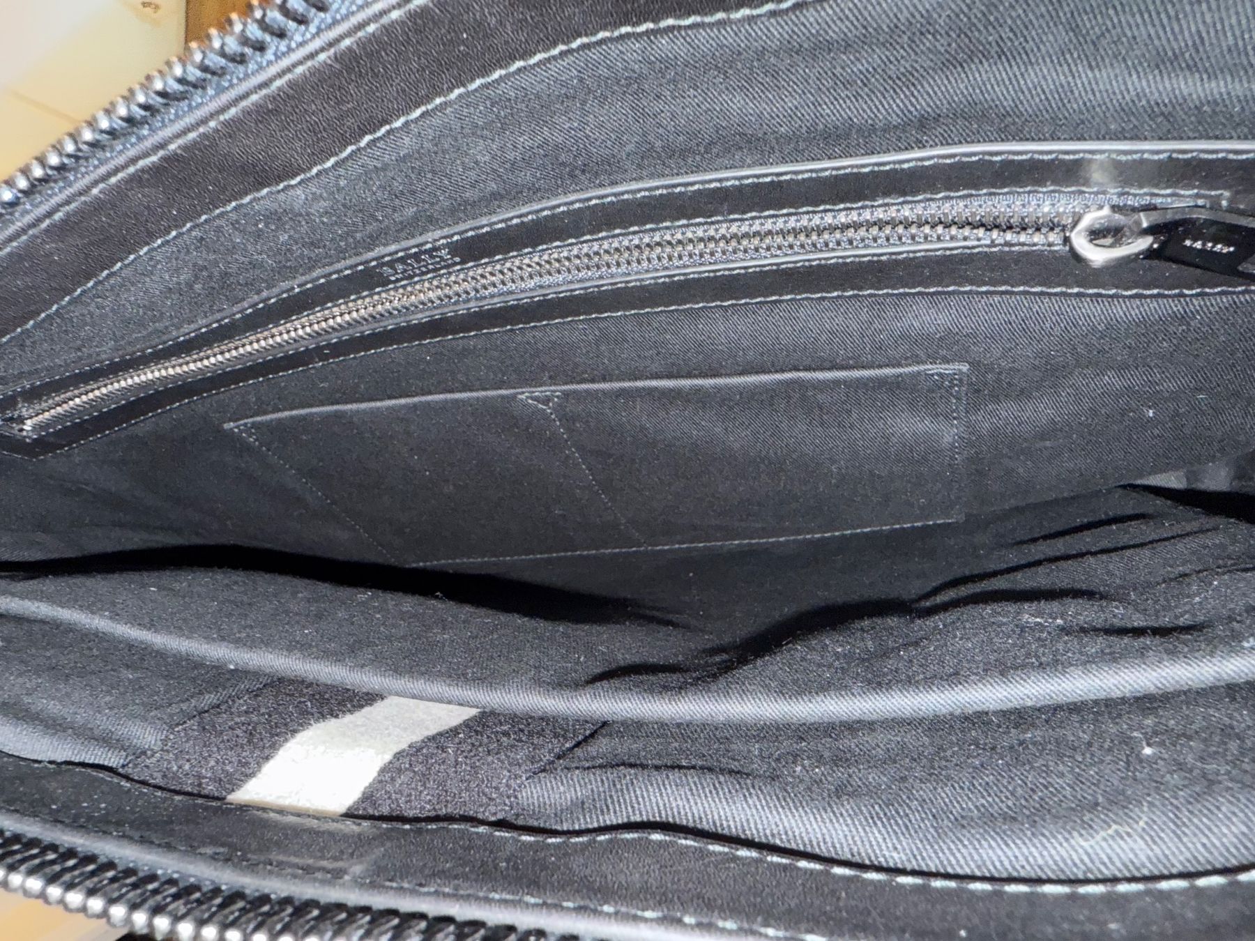 Bally Borse: Sac à main Bally en cuire – Usato da Genève venduto da Igoreuf 2