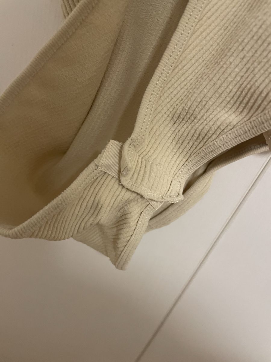 Zara Top: Body ZARA crème, taille S – Nuovo (secondo la descrizione) da Châtelaine venduto da nan_j75j 2