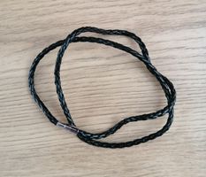 Einfaches Kunstleder-Armband oder Halskette