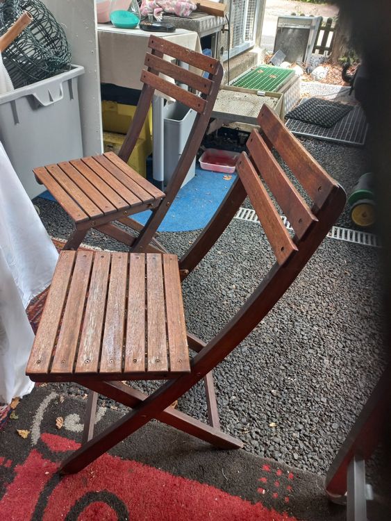 2 Garten Holzstühle Kaufen auf Ricardo