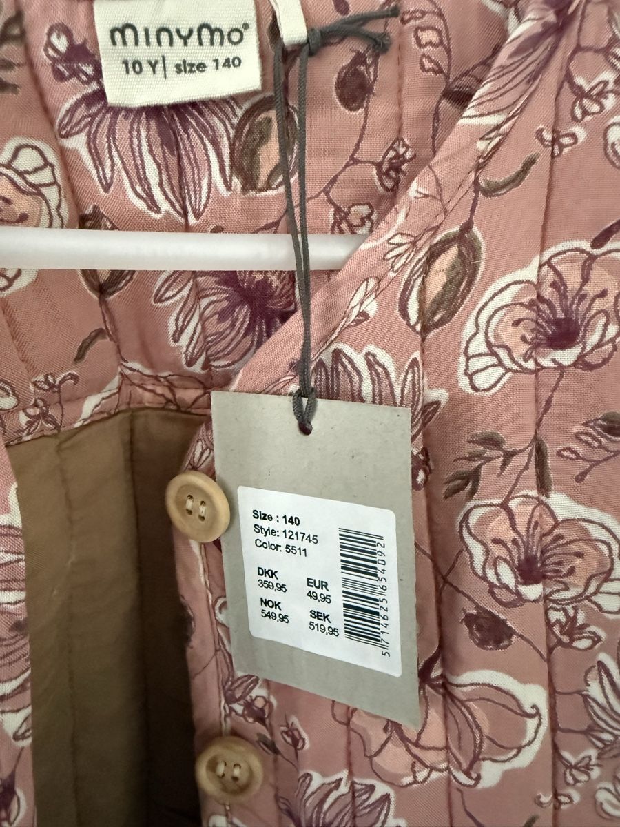 Minymo Giacche & Cappotti: Neu Minymo Stepjacke Blumenmuster Gr 140 mit Etikette – Nuovo e nell'imballaggio originale da Freidorf TG venduto da nad_fxh7 1