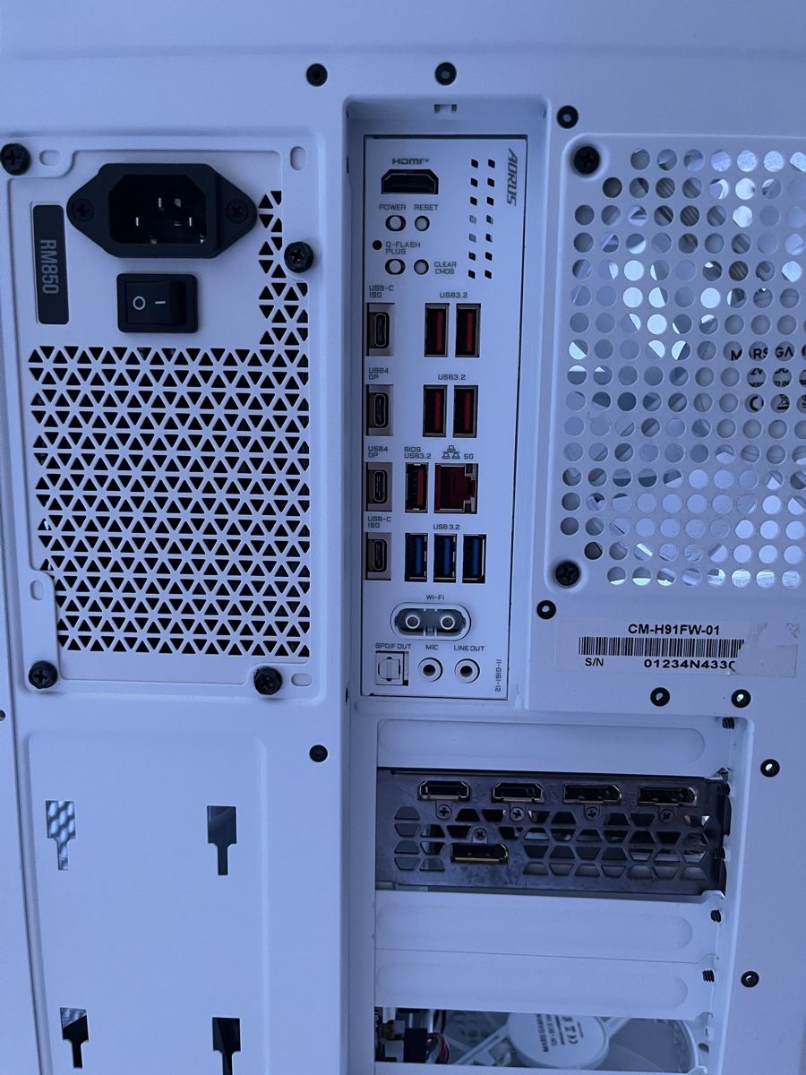 Amd PCs: High-End Gaming PC - White Edition – D'occasion à Bassersdorf par Rogggggger 8