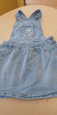 Süsses Jeanskleid mit Stickereien, gr.110